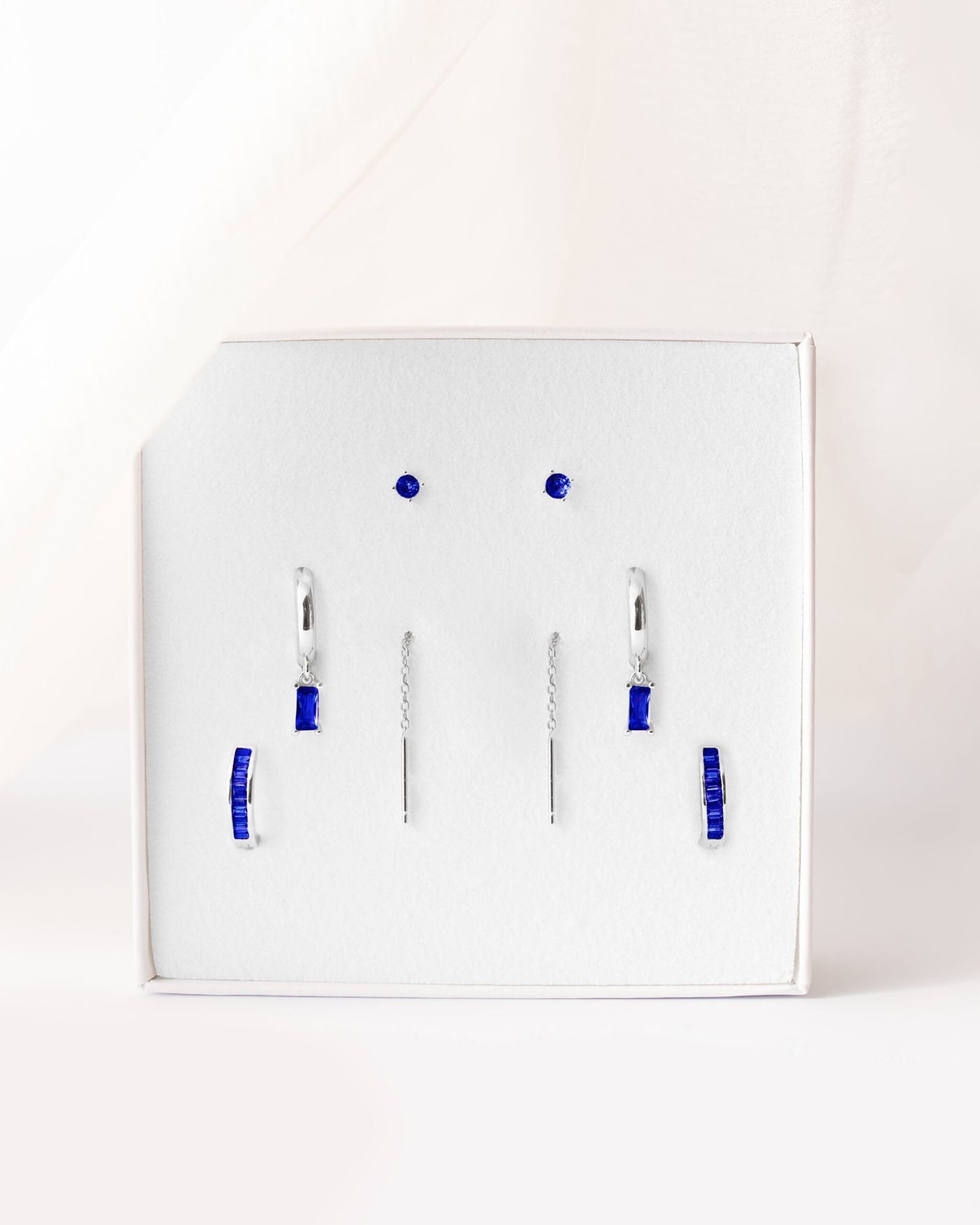 LES POULETTES BIJOUX - Orecchini Gancio Piatta in Argento Metallo e Cubi di Ceramica - Blu : Stéphanie Ducauroix