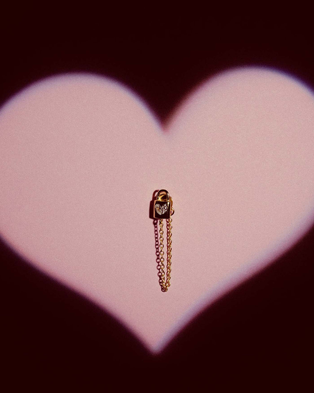 Orecchino Bond Heartlock