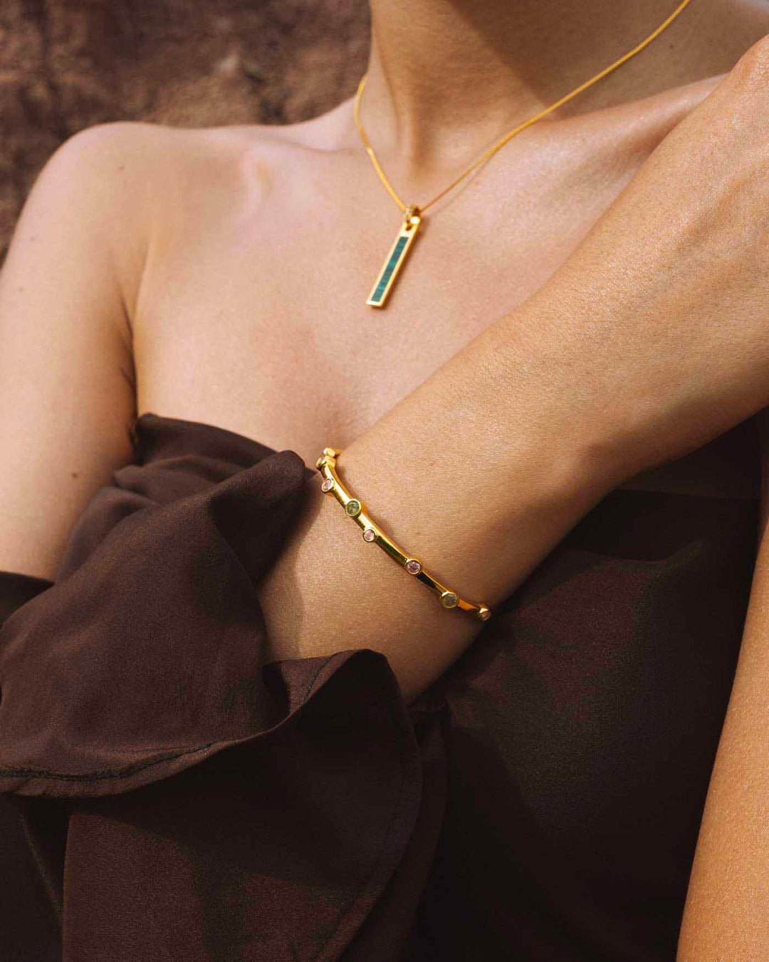 bracciale safari placcato oro abbinato alla collana oasis