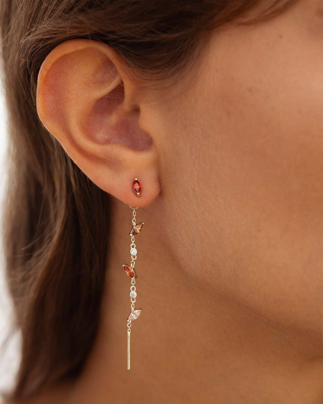 close up del charmi foliage argento indossato
