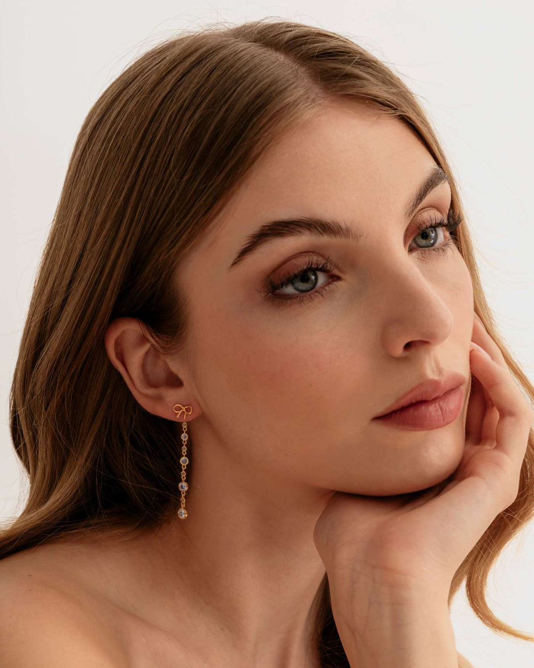 modella indossa charmi mirabelle