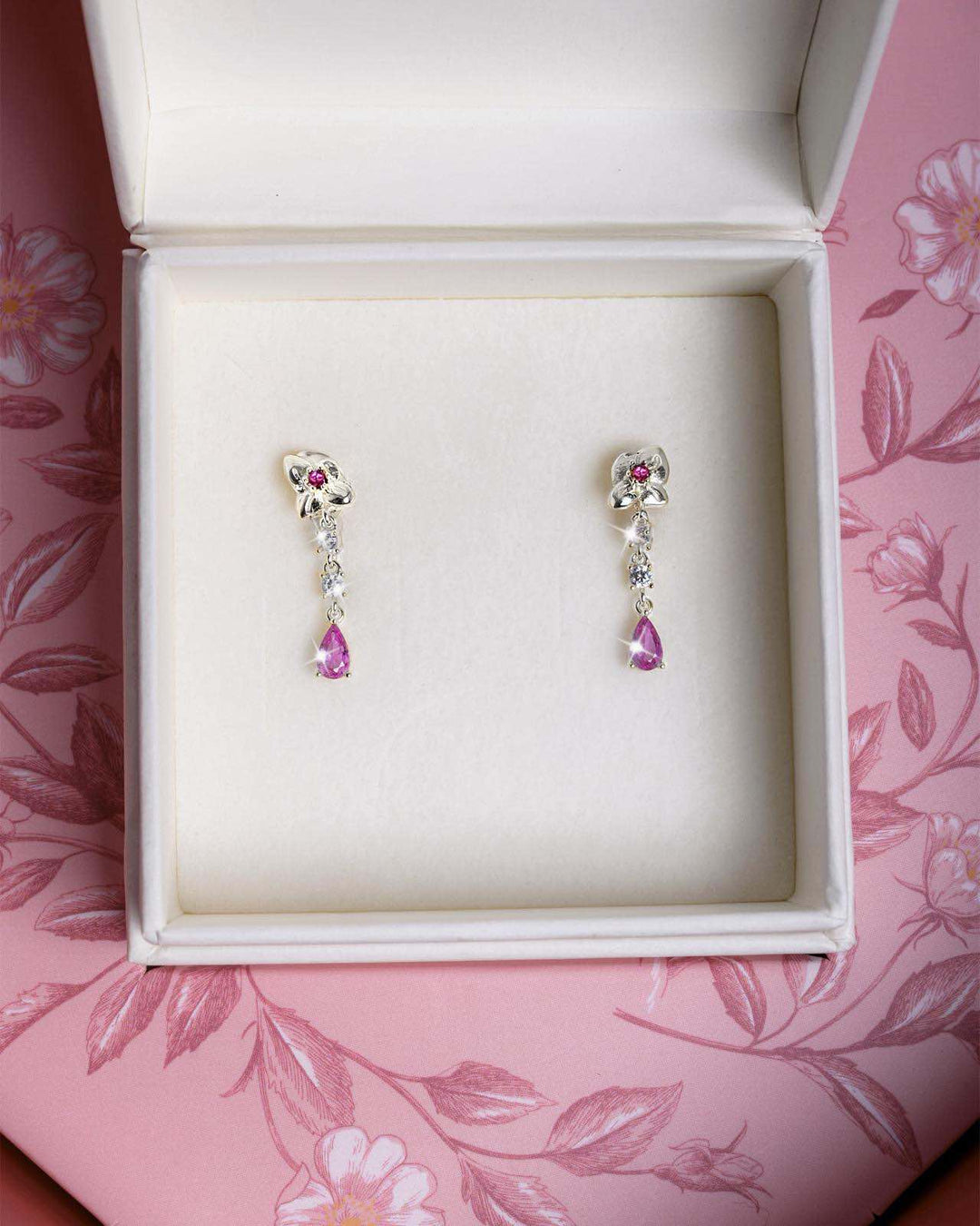 coppia di orecchini del cofanetto san valentino