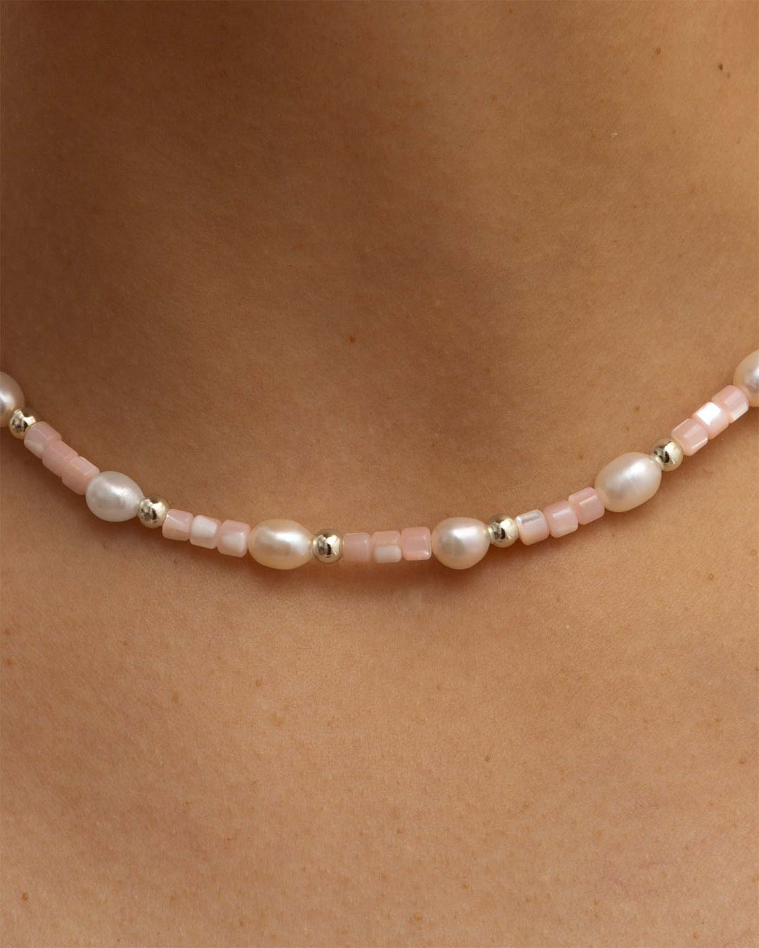 dettaglio della collana jessie argento