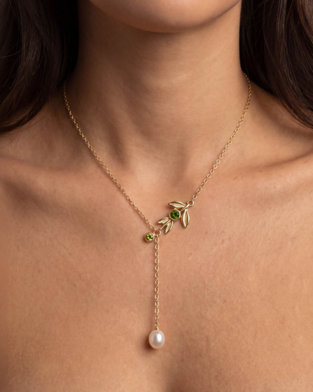 close up indossato collana velvet