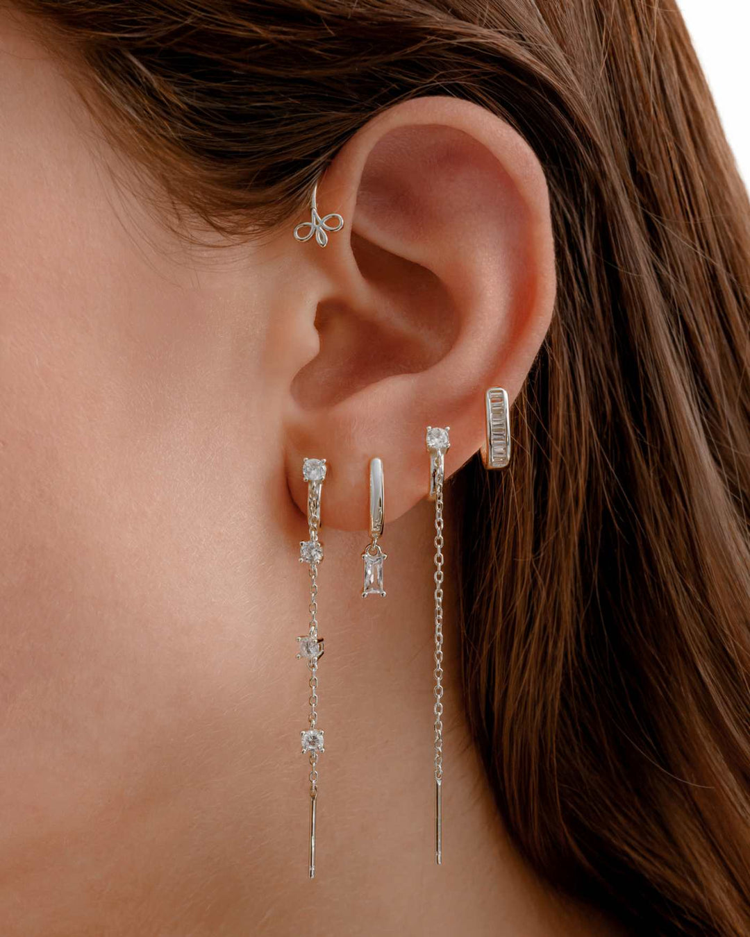 close up indossato Ear Cuff con Pendenti in Argento