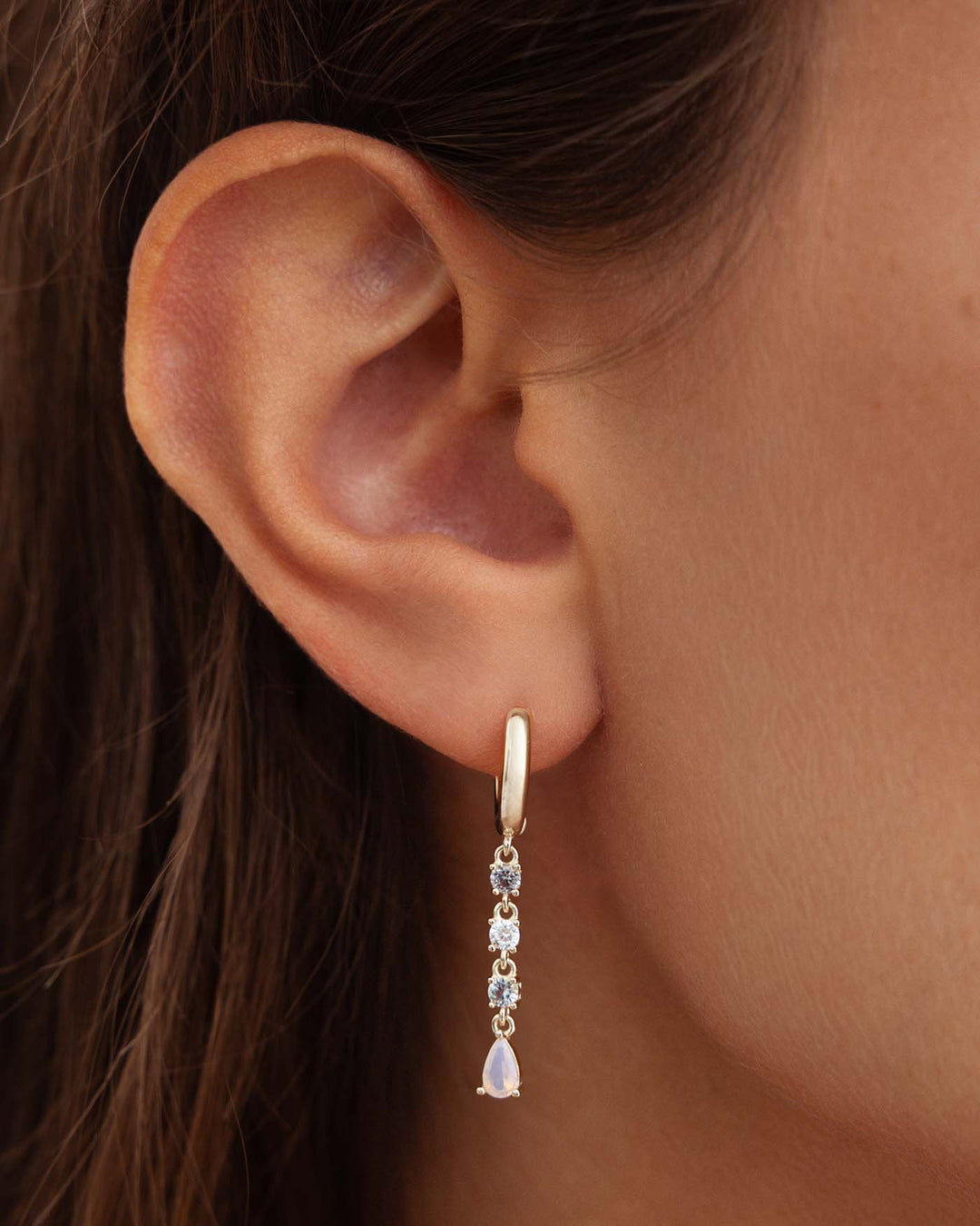 close up indossato hoop floral argento