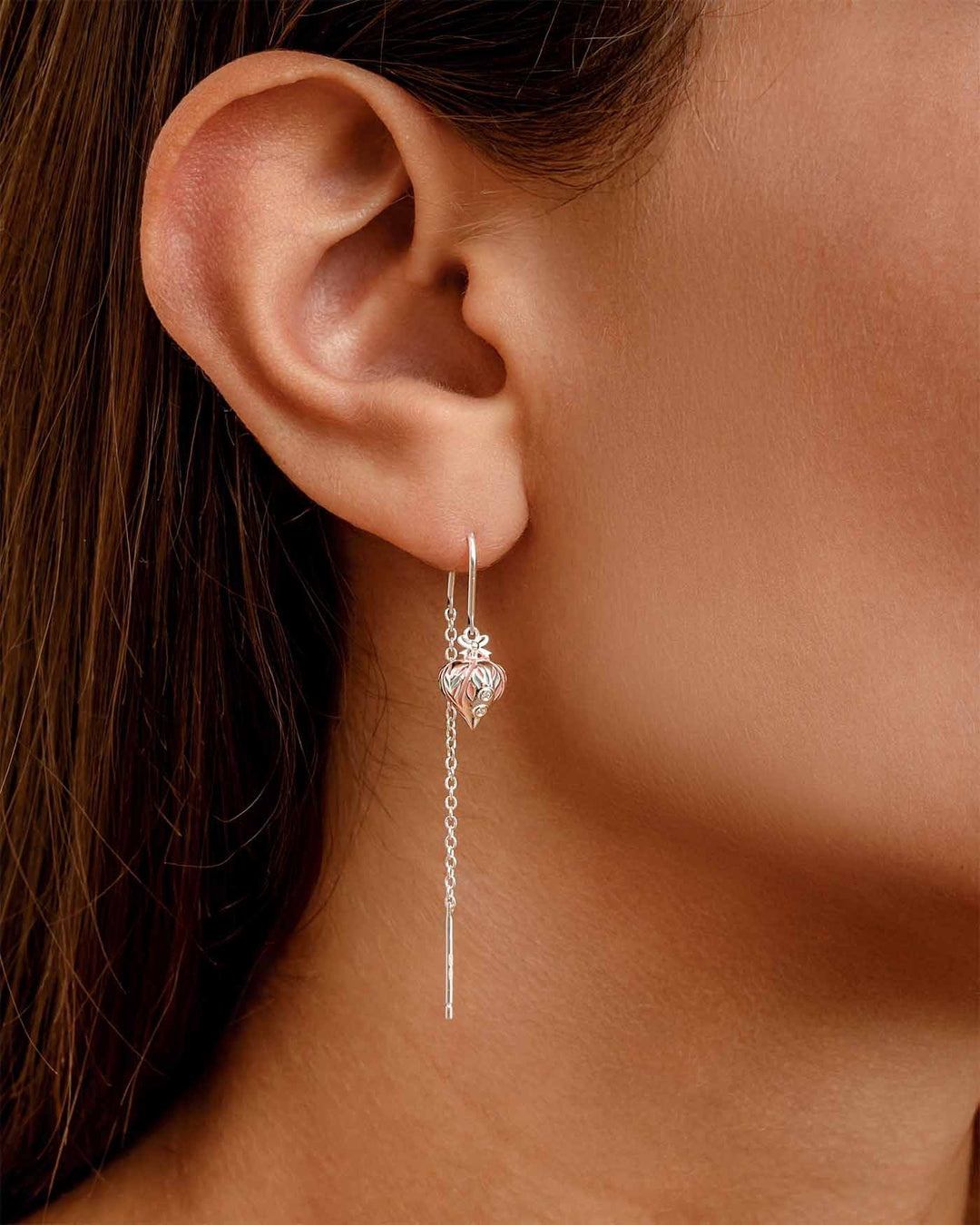 close up indossato pendol joy rosa argento