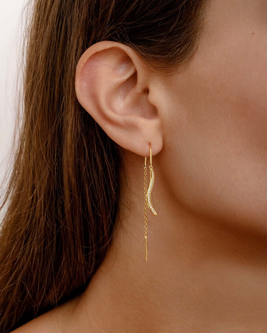 close up indossato pendol wavy oro