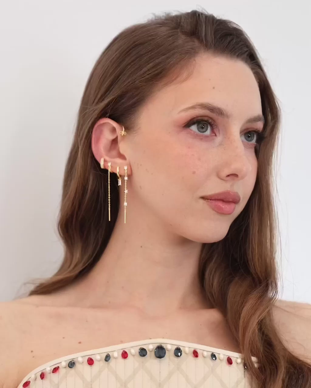 Martina Strazzer indossa Cuffy Amabile