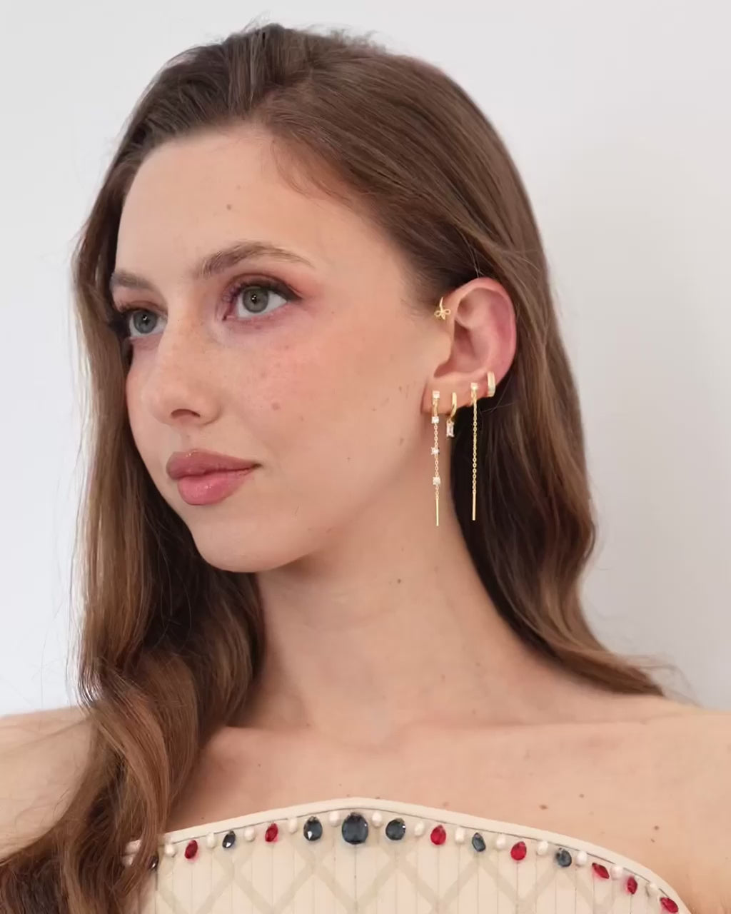 Martina Strazzer indossa Cuffy Amabile