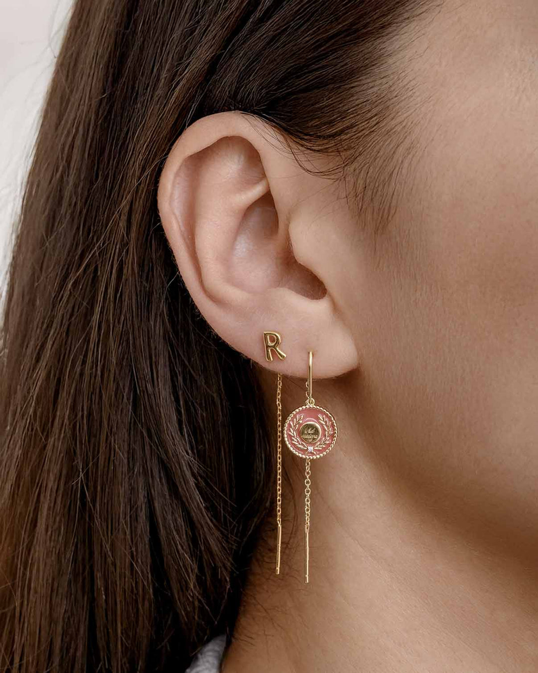 close up indossato set laurea