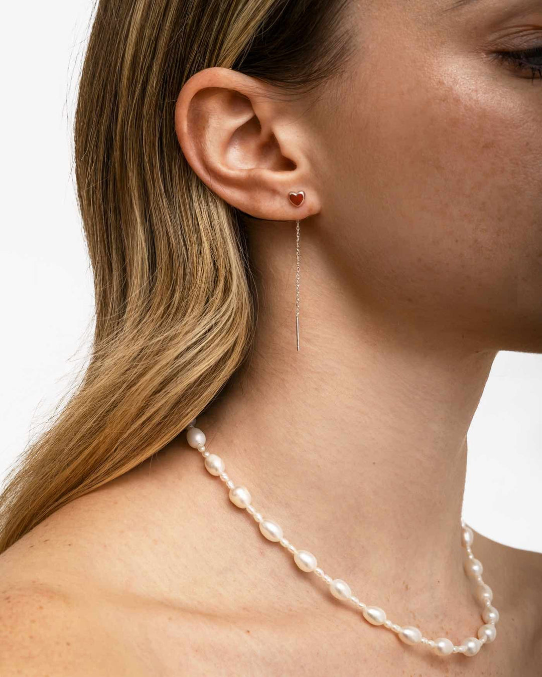 modella indossa set true love argento