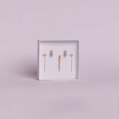 set composto da due lovli petals, due hoop glossy celeste e un hoop floral placcati oro